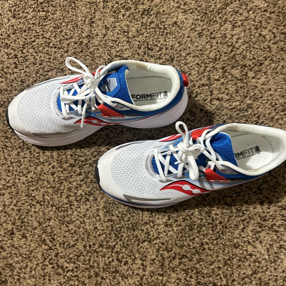 Saucony Ride 15 Sneakers size 6.5 kids (8 women)